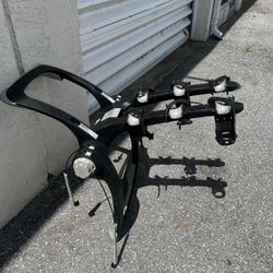 Thule Raceway 3-Bike Trunk Rack! Works great! Includes key! Retails $349.99