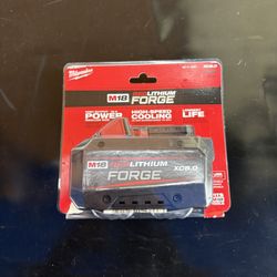 New Milwaukee M18 REDLITHIUM FORGE XC8.0 Battery