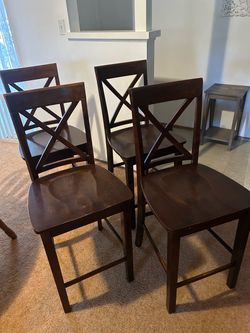 4 Wood Bar Height Chsirs