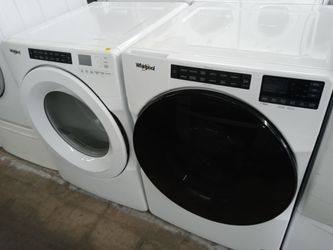 Whirlpool front load washer and dryer set - Free delivery