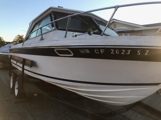 1969 23 Ft StarFire ( Project ) Boat For Sale With trailer 