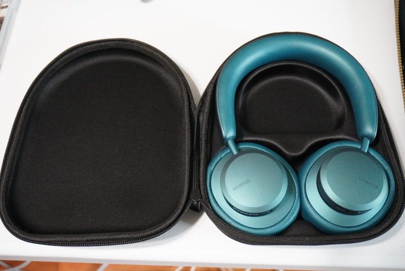 Urbanista Headphones