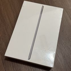 Sealed iPad 9th 64GB WiFi + Cellular 