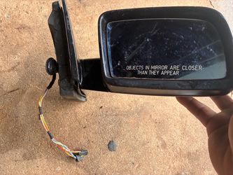 07 530 SI  passenger side mirror OEM