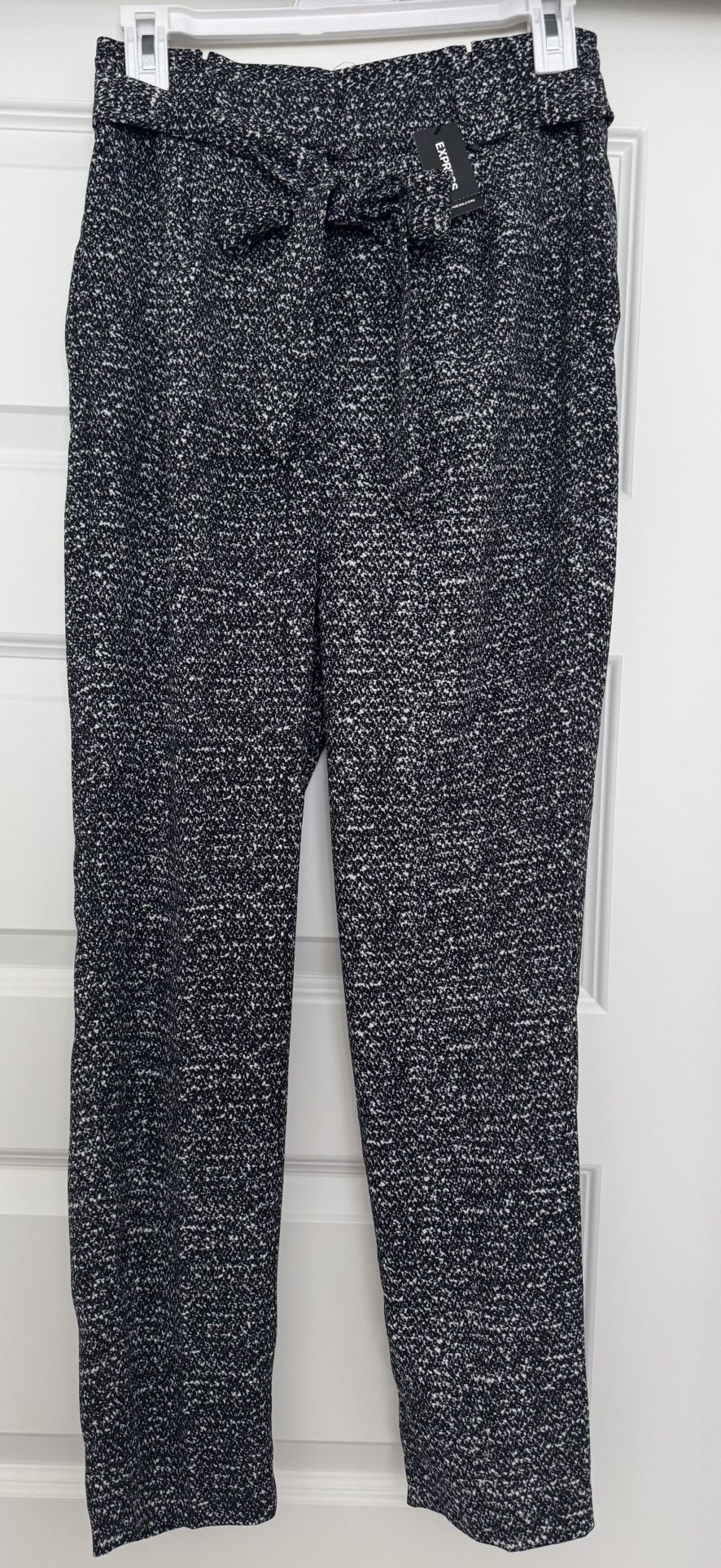 Express Pants - Size 0R - Brand New