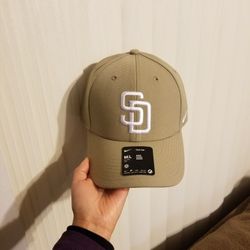 Men's Nike San Diego Padres Khaki M/L Adjustable Hat
