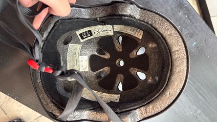 Skateboarding helmet