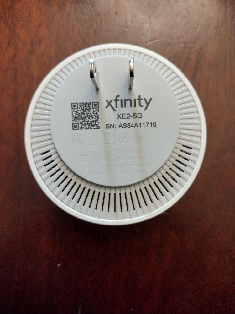 Xfinity XE2-SG 2nd Generation XFI Pod Model B1A Bigger & Better with Improved Connectivity