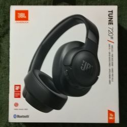 JBL Tune 720 BT Headphones 