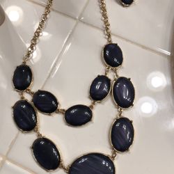 Set Necklace And Earrings 