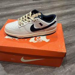 Dunk Men Size 7.5, 8, 9, 9.5, 10, 11