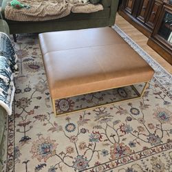 Ottoman (Like New)
