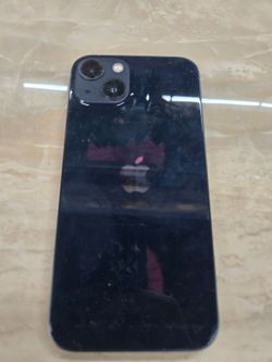 Iphone 13 fully unlocked 128gb  No  Icloud no looks