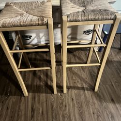 Solid Pine Backless Stool