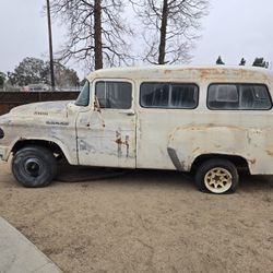 Wanted: 1(contact info removed) Dodge Town Wagon Or TownPanel 