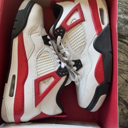 Jordan 4 Red Cement Size 6.5 Y 