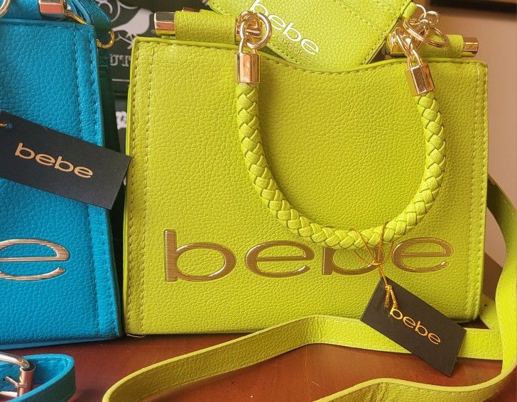 BEBE Crossbody Fabiola In SEAGRASS