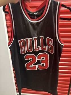Michael Jordan Bulls Jersey Size M