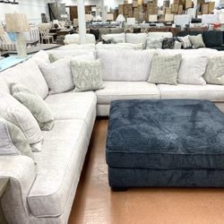 Ashley rawcliffe sectional in stock deals