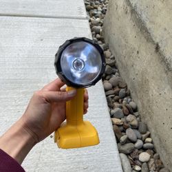Dewalt Flash Light 
