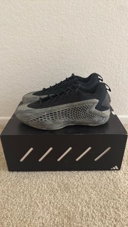 Mens adidas AE1
