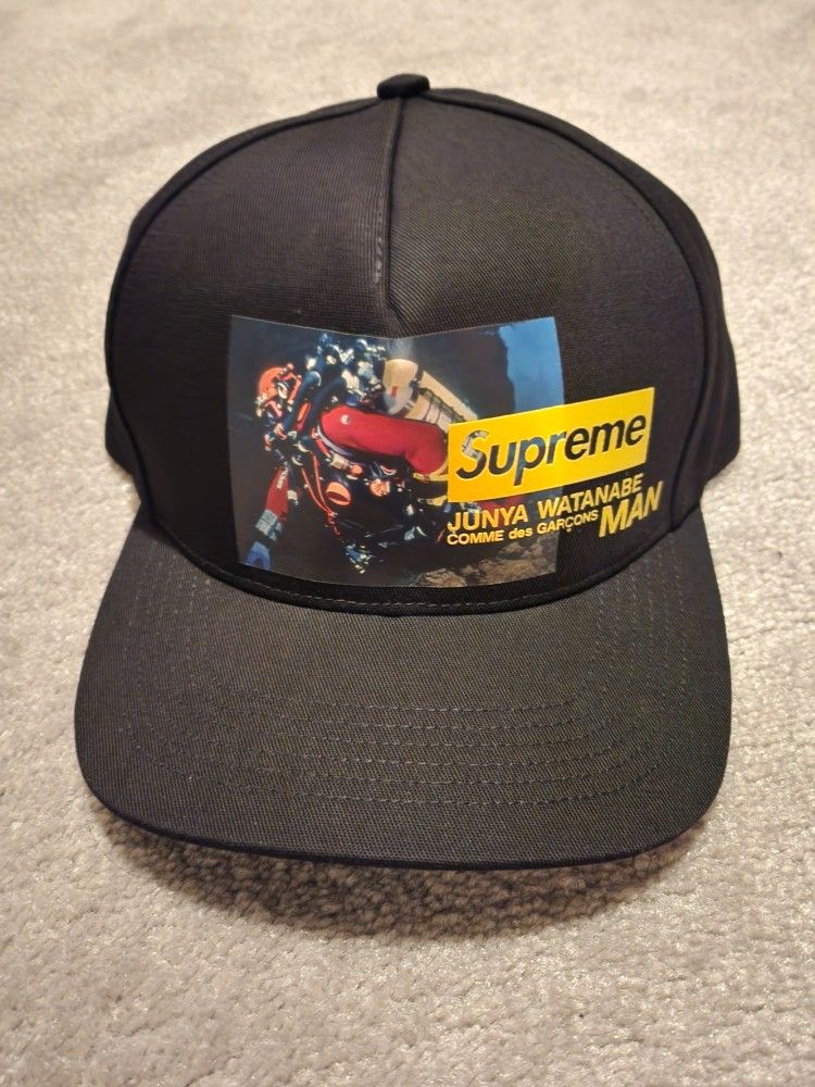 Supreme Hat