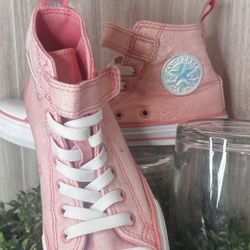Converse Girl Tennis Shoes 