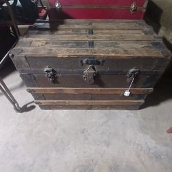 Antique Trunk 
