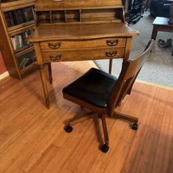 Vintage Rustic Desk & Swivel Chair 