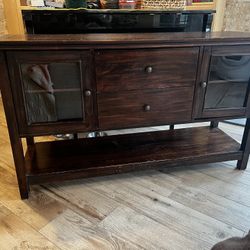 Console table