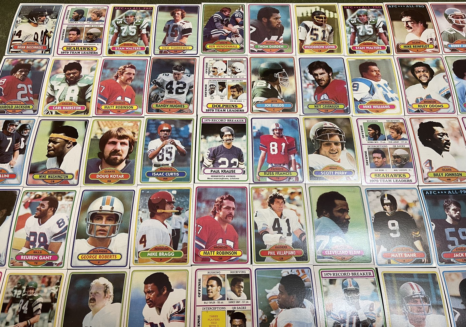 Lot of 50 1980 topps football cards #2
