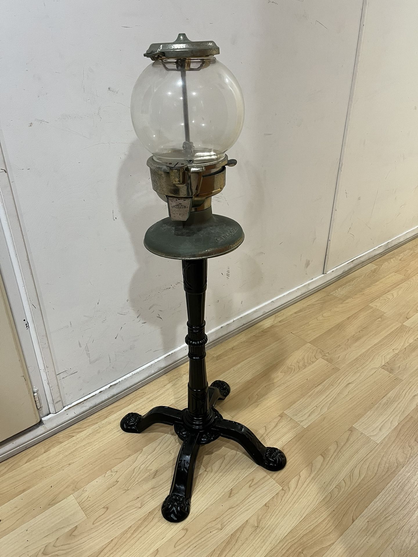 Carousel Gumball Machine