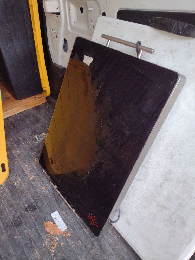 Warming Countertop Table