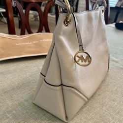 Michael Kors Summer Purse