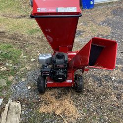 Troy Built brush Chipper 