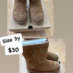 Girls Ugg Boots ( Size 3y)