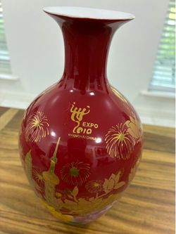 2010 Shanghai Expo Vase for Collection
