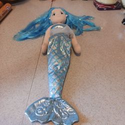 Aurora Enchanting SEA Mermaid Doll