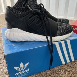 Adidas Tubular