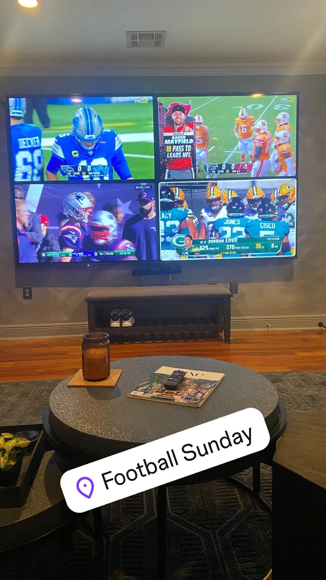 4 50” LED smart TVs with multiplayer connectivity and wall mount