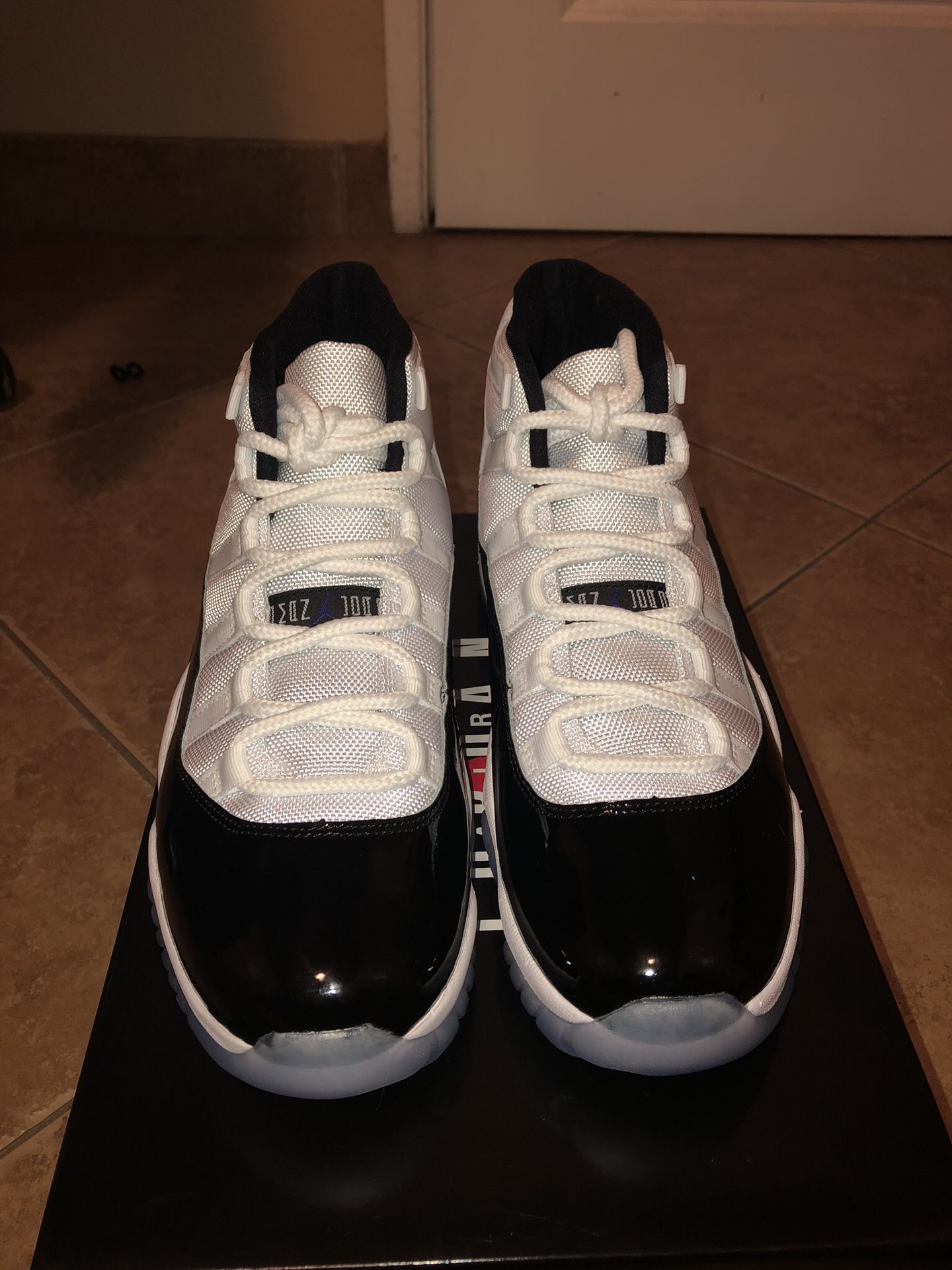 Jordan 11 Concord Size 9