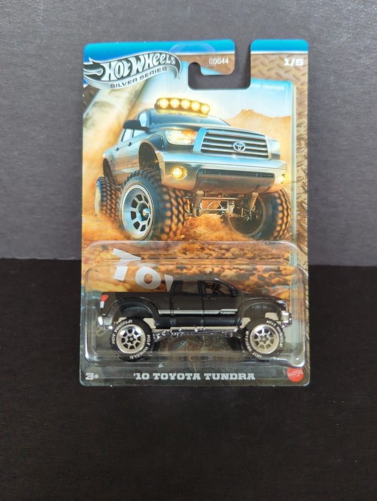Hot Wheels Silver Series Exclusive '10 Toyota Tundra
