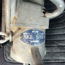 Skil Portable Skilsaw Model 825 - 8.25 Inch - Super Duty