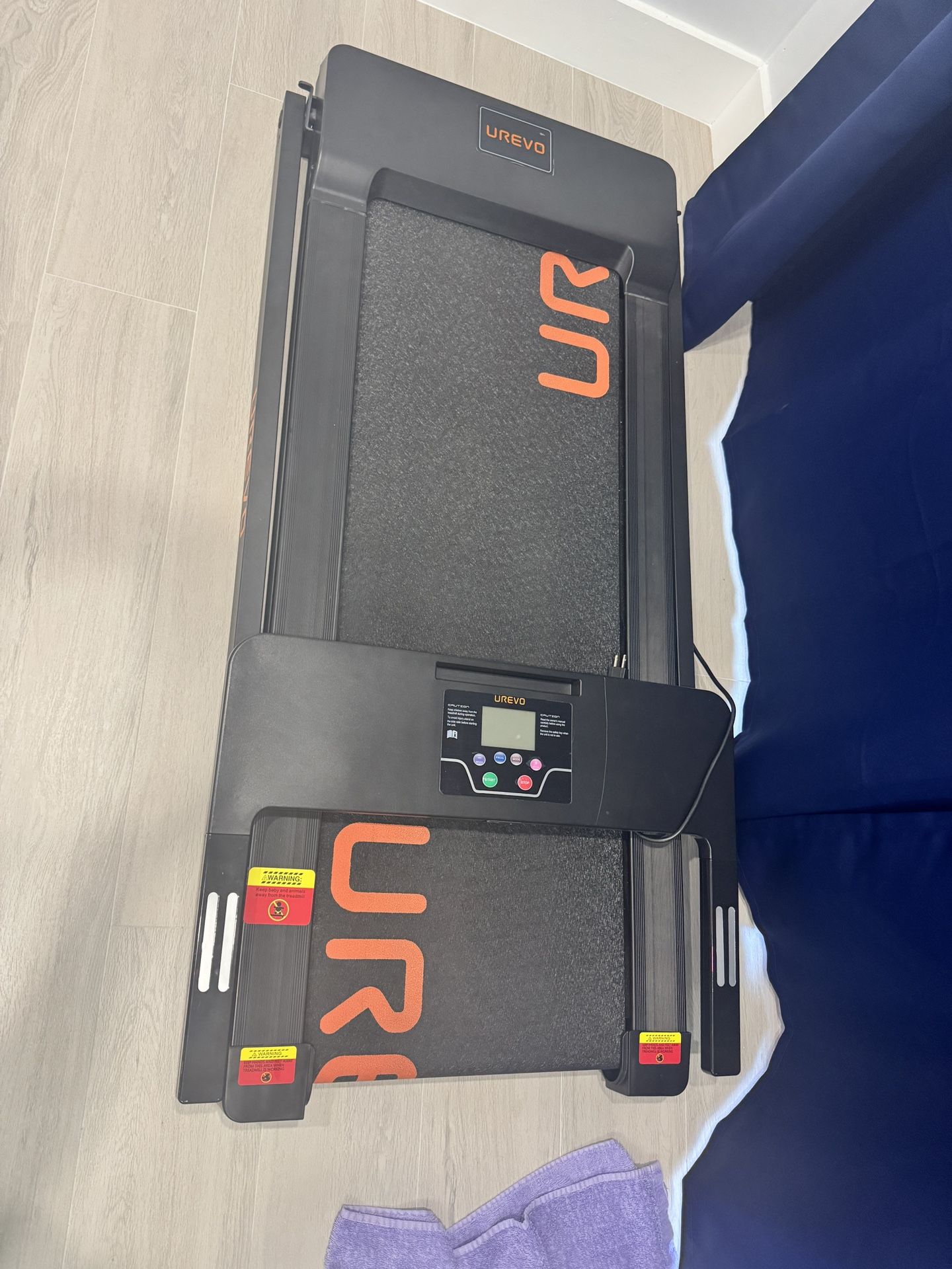 Urevo treadmill - Like New