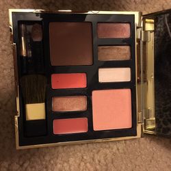 Estée Lauder Compact