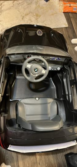 Black ride on BMW