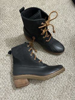 Sperry Women’s Boots Size 10