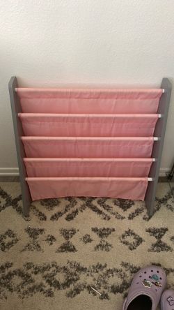 Toddler bookcase