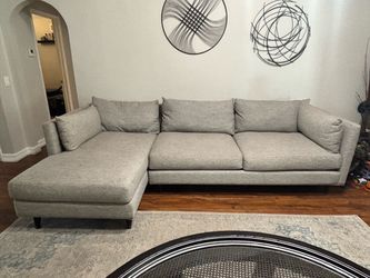 Jonathan Louis Pia Collection 2-Piece Sectional with Chaise