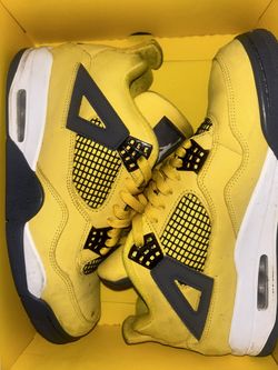 Air Jordan 4 Retro 
